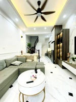 ngõ tân mai-oto,full đồ,100m trường chợ-39m-nhô 8 tỷ