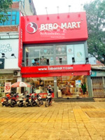 cho thuê nhà mặt phố lạc long quân, lô góc, 70m2, hàng hiếm.