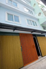 trung tâm q10 - 10 mét ra mt đường 3/2 - 31m2 4 tầng - đối diện rạp hòa bình