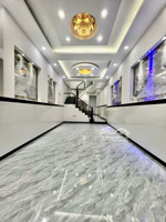 nhà thay áo mới ngay hiệp thành city 80m2 oto thông chỉ nhỉnh 6