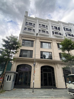 bán nhà mặt phố chùa láng, xd 8 tầng giá chỉ 690tr/m2