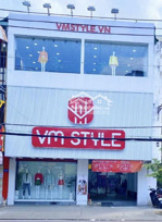 nhà 2 mặt tiền đường huỳnh văn bánh gần lê văn sỹ quận phú nhuận.