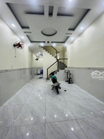 cho thuê nguyên căn hẻm 50/ đường số 9, p9, gv - dt: 4x13m, trệt 2lầu: 4pn, 3wc - 4máy lạnh