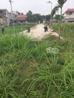 tại đường bờ hồ thanh trí kim anh sóc sơn hn dt87,5m2
mt4,9m ưu điểm 2 mặt tiền lô góc