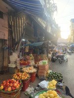 bán nhà mặt đường lý thường kiệt, giữa chợ, áp góc, không quy hoạch 100%. nhà phố cổ