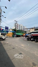 nhà cần bán rất gần coopmart phan văn hớn vs bách hoá xanh(thuộc khu tân thới nhất)