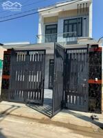 CHUYỂN CÔNG TÁC BÁN LẠI NHÀ GÓC 2 MẶT TIỀN SIÊU THOÁNG MÁT NGAY TRƯỜNG LÁI BỬU LONG