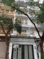 cho thuê nhà riêng ngõ 9 minh khai, dt 35m2 x 5t, có 3 ngủ đủ đồ, nhà mới, ngõ 2 ô tô, giá 18tr