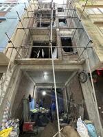 BÁN NHÀ MẶT NGÕ NGUYỄN KHOÁI, Ô TÔ VÀO NHÀ, 37M2 X 5 TẦNG THANG MÁY MỚI TINH, SỔ VUÔNG VẮN