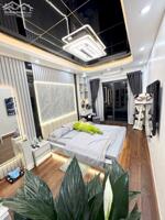 Cho thuê nhà ngõ Chợ Khâm Thiên, 30m2 x 4 tầng, 3PN 3VS 15 triệu