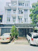 mặt tiền đường - 20m - ngay đại học kinh tế - nguyễn văn linh