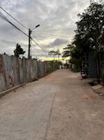 chỉ 849 có luôn lô đất hẻm 264 Ama Khê giữa khu dân cư đông đúc sổ chung