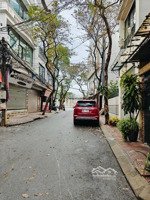 một bước ra phố lãng yên, gần ô tô tránh, 2 thoáng, mặt tiền kinh doanh đa dạng spa,văn phòng