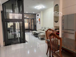 nhà phố 5,7x17,5m khu thạnh mỹ lợi có thang máy, gara ô tô, nội thất đầy đủ, giá 19,5 tỷ