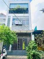 chính chủ gửi bán nhà 3 tầng kiên cố phú xuân- vị trí gần biển -giá đầu tư