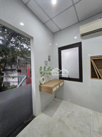 bán nhà đẹp full nội thất - dọn vào ở ngay - vị trí trung tâm đường lê duẫn - giá chỉ nhỉnh 3 tỷ.