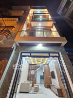 bán nhà gia quất 35m 5 tầng 5,5 tỷ: dân xây 4 ngủ, sát ô tô, khu vực tiện ích đường thông thoáng