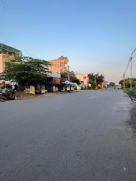 chính chủ cần bán lô đất kdc tứ hải, bicoxi dĩ an. gần trường cấp 1,2,3. đường nhựa 12m. dt 100m