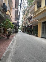 ba đình - phân lô - ô tô tránh - hai thoáng trước sau - kinh doanh