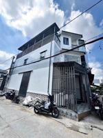 siêu phẩm nhà lô gốc thoáng,khu vực hương lộ 2,bình tân,3 tầng,50m2,nhỉnh 4 tỏi