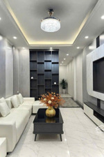 bán nhà ngọc lâm,60m, 5 ngủ, thang máy,nội thất sang sịn , mới tinh,chỉ 13xty