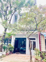 bán nhà 3 tầng (3 mê) khu vực bến xe