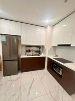 bán cực gấp trước tết căn 2pn sunshine sky city có dòng tiền sẵn 16 triệu/tháng