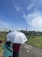 chủ cần bán gấp lô đất phía sau lưng khu lâu đài trắng bảo lộc