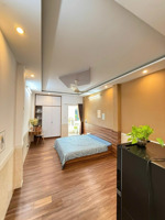 studio ban công rộng đét full nội thất ngay nguyễn văn đậu, chỉ mất 5p di chuyển sang chợ bà chiểu