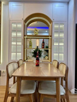 bán gấp căn hộ 2pn tại the park home, 110 triệu/m2, 80m2. căn hộ siêu đẹp, tiện ích xung quanh đầy.