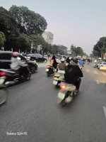 bán nhà mặt phố hoàng quốc việt 230m mặt tiền 8.5m chỉ với 165 tỷ