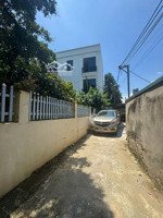 bán nhà 3tx33m2 ô tô đỗ ngõ, đường ql6, sổ đỏ chính chủ, 1km trường thể dục thể thao giá 2,85 tỷ