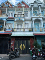 nhà 1 trệt 2 lầu 1 xoẹt 7m nhựa bùi văn ngữ, 4m x 14m, 4.5 tỷ