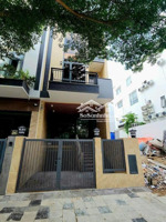 cho thuê nhà mặt tiền lê hữu kiều- 60tr/th- sàn trống suốt- 1 hầm 4 tầng