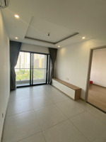 cuối năm cần tiền nên bán gấp căn 2pn - 75m2 - view nhìn ra công viên - gía 7,2 tỷ thấp nhất