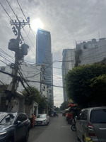 rẻ nhất khu vực, mua là lời ngay. vị trí đắc địa, di chuyển các quận trung tâm cực nhanh