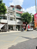 bán nhà 2 mt khu vực kinh doanh xầm uất đường lê văn sỹ q3 dt( 5 x 23m) giá 37 tỷ