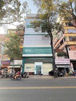 bán nhanh trong tháng .mt nguyễn chí thanh, quận 5 - dt: 11x22m, hầm 7 lầu, hđt 350 tr/th