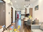 chính chủ cần bán gấp rivera park sg 68m2, 2pn 2wc, giá 2ty590