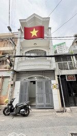 tân phú giáp tân phú - gần khu bàu cát - nhà 3 tầng 51m2 - hẽm 8m nhựa thông - sổ vuông đẹp - 8.2t