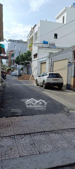 bán đất mặt tiền hoàng trinh phường bắc nha trang ngang 4,72 m giá 6 tỷ cách biển