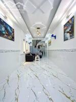 Bán nhà 2 lầu đúc gần Đại Học Cần Thơ giá dưới 3 tỷ