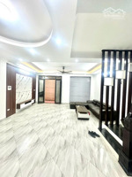 đẳng cấp! phố cầu giấy nhà mới tinh, ở luôn, mặt ngõ thông, kinh doanh, 44m2*5t*5 ngủ, sđcc vuông