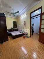 bán nhà lê thanh nghị hai bà trưng dt 40m x 5t x mt 4,7m giá 16,5 tỷ có thương lượng