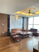 bán gấp căn hộ chung cư 3n tại thăng long number one, 10,9 tỷ, 120m2, view hồ, full nội thất