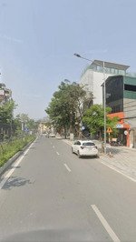 bán đất mặt phố lạc long quân - vỉa hè rộng. 210m2 - mt18m - giá 144 tỷ.