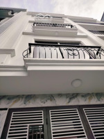 nhà 6 ngủ với 5 tầng, mới tinh tại xuân đỗ - thạch bàn, giá 7.89 tỷ/ 40m2