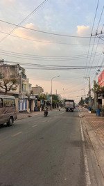 nhà bình nhâm đường ô tô thoải mái. lh 