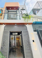 cần tiền xoay vốn bán ngay nhà trần hưng đạo q5 38m2/2 tỷ600 triệu 3pn bao sang tên sổ riêng