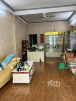 cho thuê nhà mặt bằng cách mạng tháng 8,thủ dầu một
cách ngã 6 tầm 500m kinh doanh đa nghề chỉ 20tr